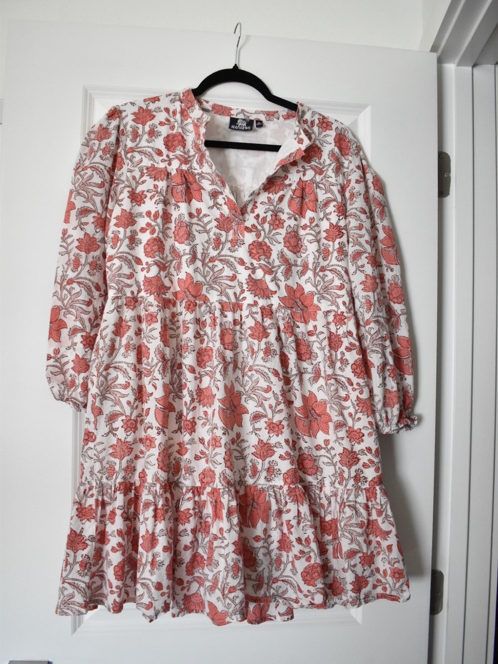 100% Cotton Coastal Cottagecore Madison Mathews Floral Tiered Mini Dress Size M